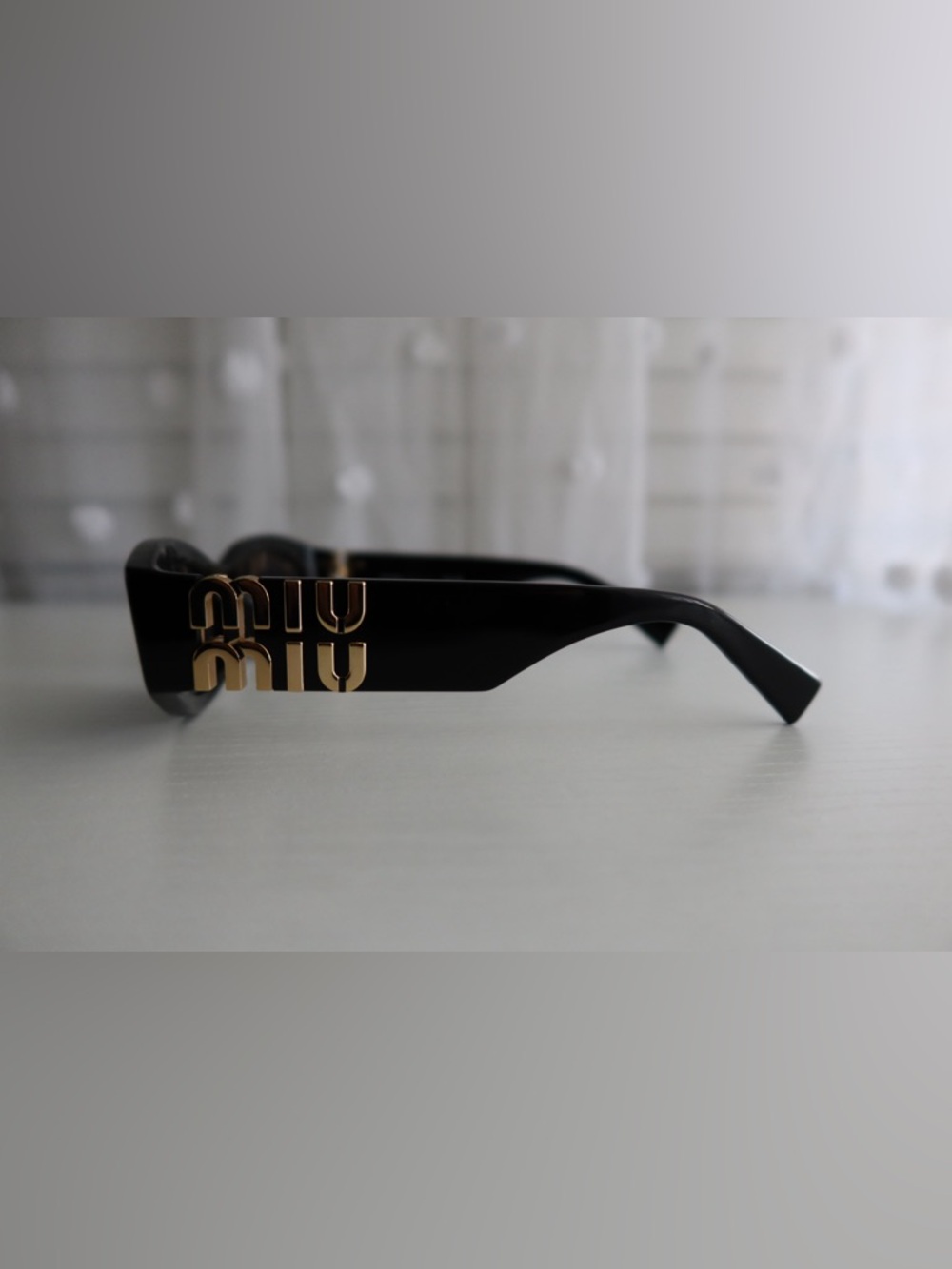 Miu Miu Black Cat-Eye Sunglasses with Velvet Pouch - Picture 3 of 9